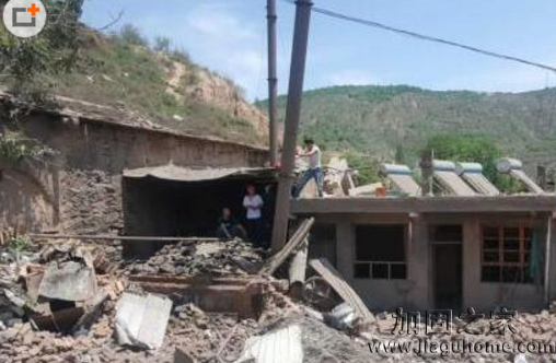 農家鍋爐爆炸導致煙囪炸飛50米傷兩人，煙囪加固不可靠?