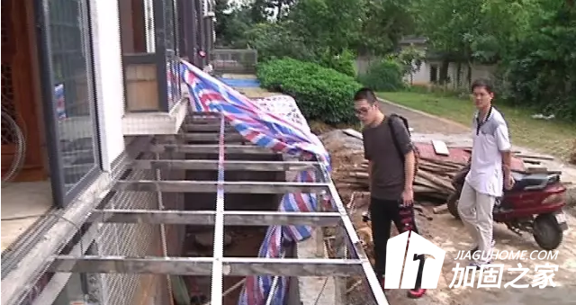 防水補漏施工也能補出個新建筑？